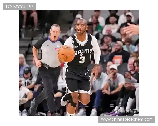 保罗加盟火箭队照片回顾及赛季表现分析